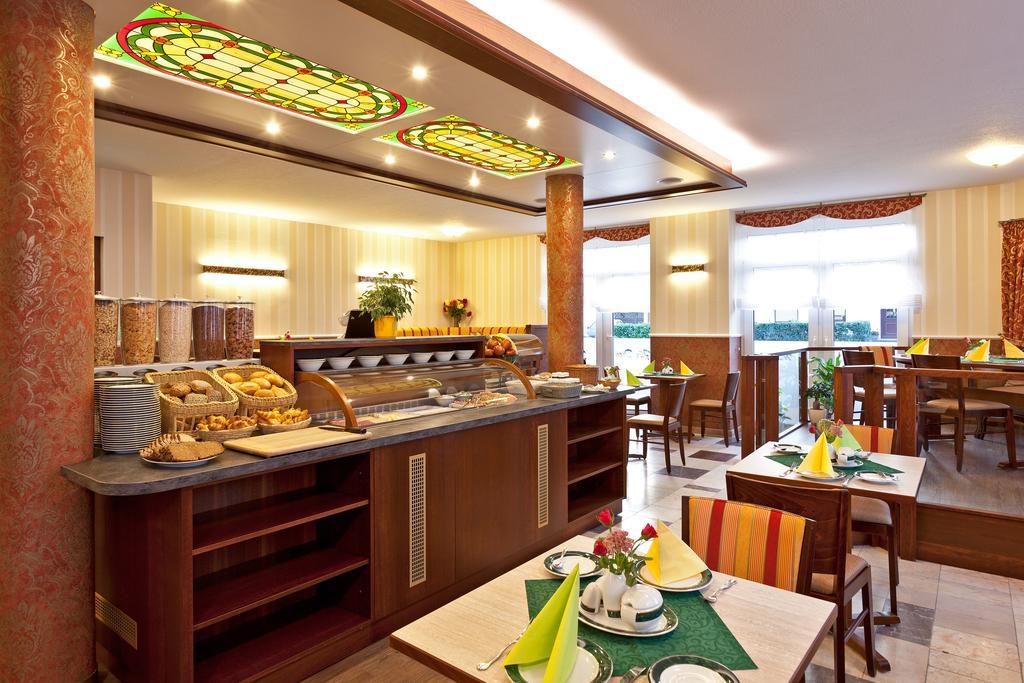 Hotel Fuer Dich Варен Екстер'єр фото