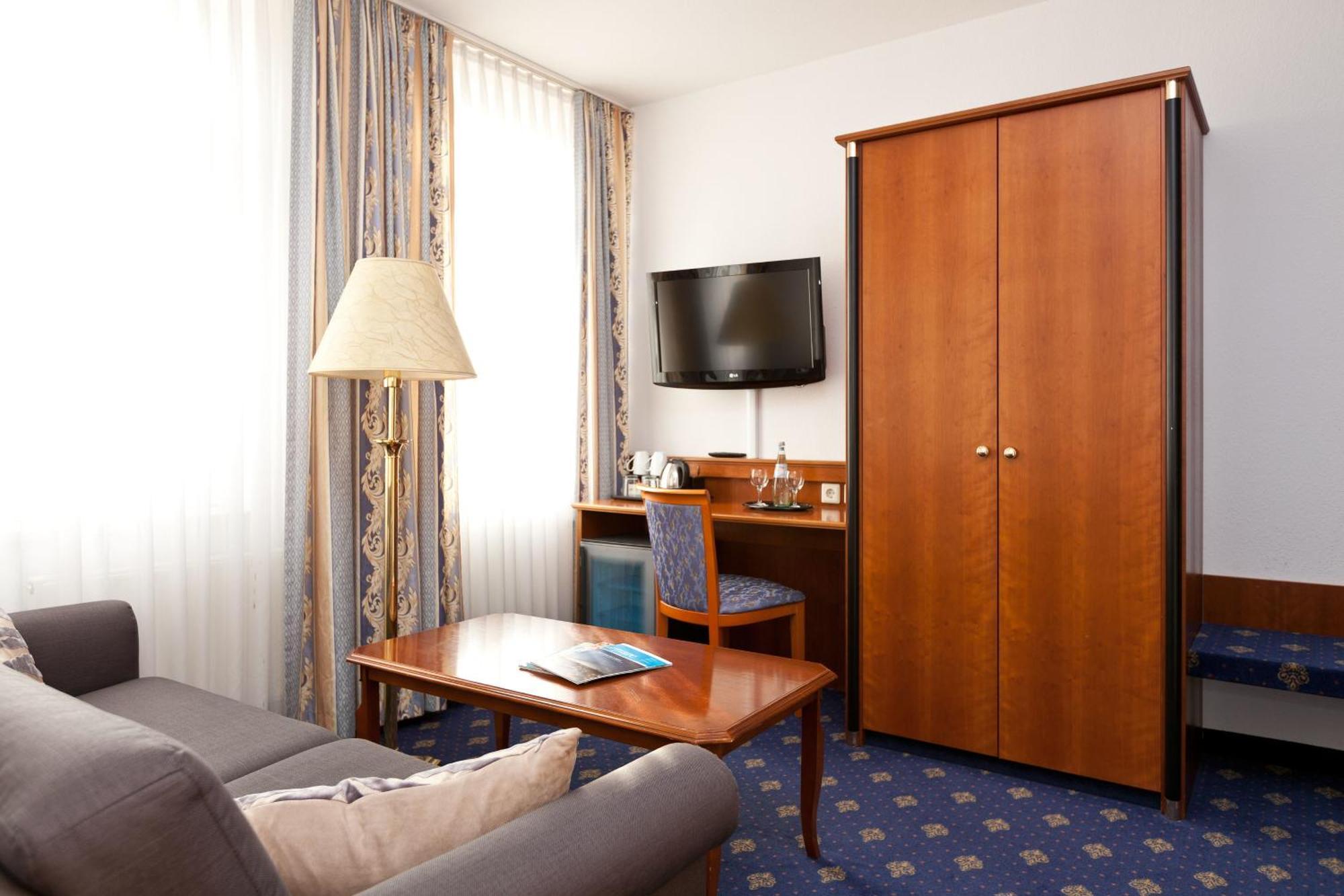 Hotel Fuer Dich Варен Номер фото